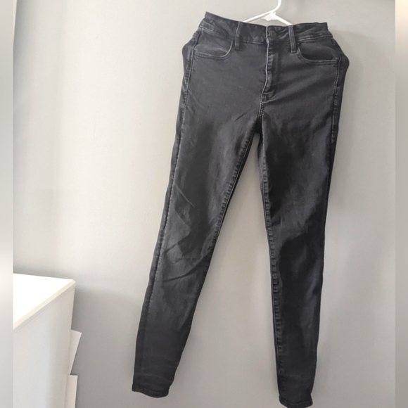 Black High Rise Jegging- American Eagle - Picture 5 of 5